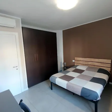 Apartamento Grey House Con Box Privato Pavía